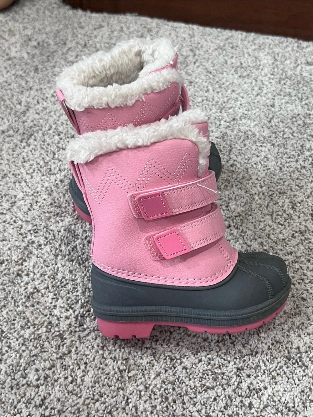 Worn twice! Size 6 cat & jack Kids Pink Winter Snow Boots with Faux Fur Cuff